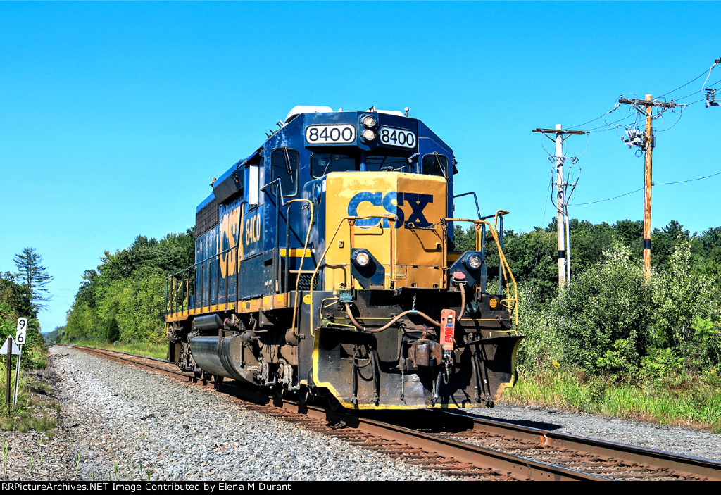 CSX 8400 on L-040